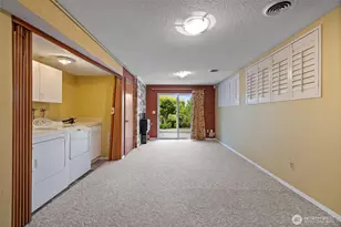 6107 Hawthorne Terrace NE, Tacoma, WA 98422 - Photo 19