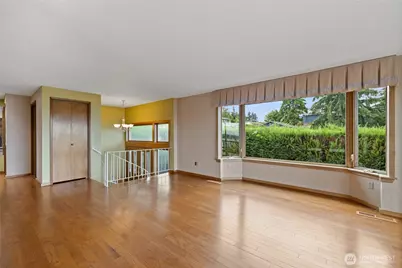 6107 Hawthorne Terrace NE, Tacoma, WA 98422 - Photo 3