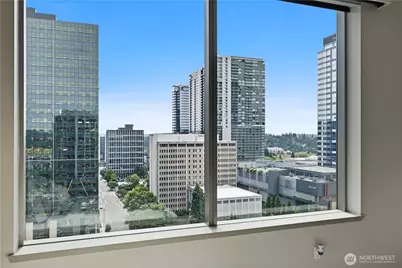 10610 NE 9th Place #1902, Bellevue, WA 98004 - Photo 17