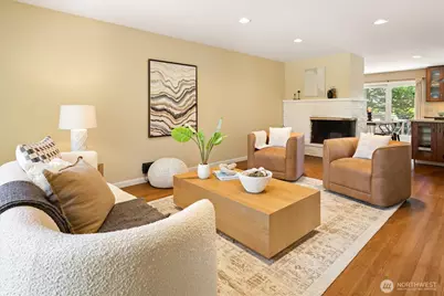745 N 97th Street, Seattle, WA 98103 - Photo 5