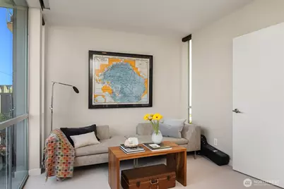 2804 Fairview Avenue E, Seattle, WA 98102 - Photo 9