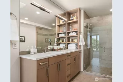 2804 Fairview Avenue E, Seattle, WA 98102 - Photo 13