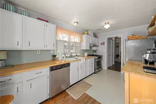 4106 Burnham Dr, Gig Harbor, WA 98332 - Photo 23