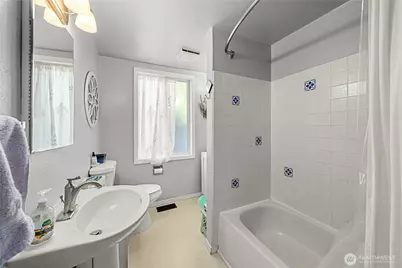 4106 Burnham Drive, Gig Harbor, WA 98332 - Photo 25