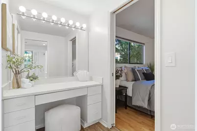 11406 NE 103rd Place, Kirkland, WA 98033 - Photo 13