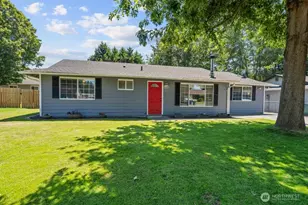 733 2nd Ave NE, Pacific, WA 98047 - Photo 1