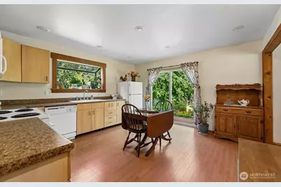 3105 347th Street S, Roy, WA 98580 - Photo 9