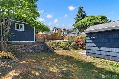 6831 37th Avenue NE, Seattle, WA 98115 - Photo 13