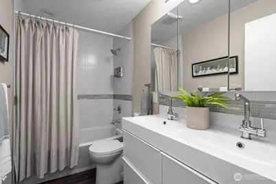 5912 California Avenue SW #201, Seattle, WA 98136 - Photo 25