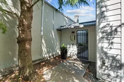 5912 California Avenue SW #201, Seattle, WA 98136 - Photo 5