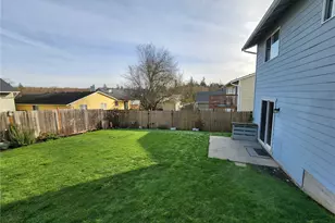 27361 Village Pl NW, Stanwood, WA 98292 - Photo 25