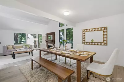 21926 SE 37th St, Sammamish, WA 98075 - Photo 9