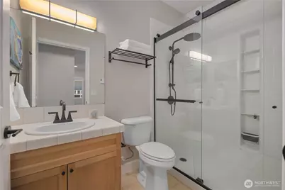 7549 SE 29th Street #103, Mercer Island, WA 98040 - Photo 27