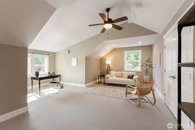 4372 Lakeview Court, Bellingham, WA 98229 - Photo 11