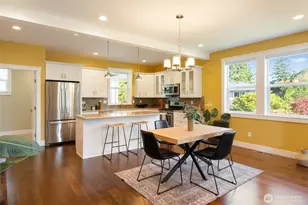 4372 Lakeview Ct, Bellingham, WA 98229 - Photo 9