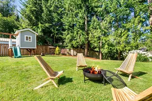 4372 Lakeview Ct, Bellingham, WA 98229 - Photo 3