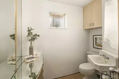 3704 48th Avenue NE, Seattle, WA 98105 - Photo 23