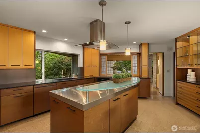 3704 48th Avenue NE, Seattle, WA 98105 - Photo 17