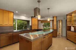 3704 48th Ave NE, Seattle, WA 98105 - Photo 17