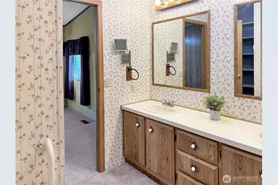2500 S 370th Street #222, Federal Way, WA 98003 - Photo 27