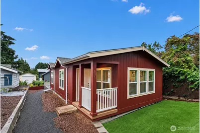 826 Chester Avenue, Bremerton, WA 98337 - Photo 3