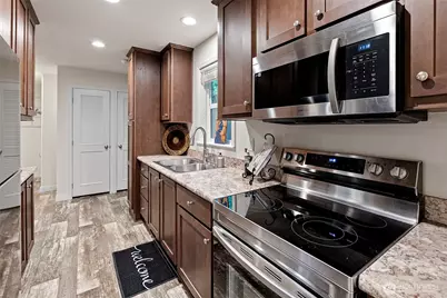826 Chester Avenue, Bremerton, WA 98337 - Photo 5