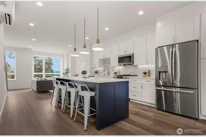 8923 166th Avenue NE #103, Redmond, WA 98052 - Photo 3