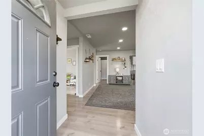 58 S Union, East Wenatchee, WA 98802 - Photo 3