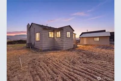 58 S Union, East Wenatchee, WA 98802 - Photo 29