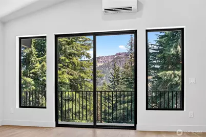 851 Snoqualmie Drive, Snoqualmie Pass, WA 98068 - Photo 5