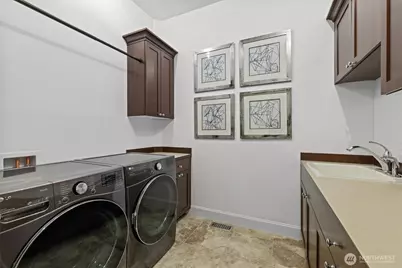 5927 178th Court SE, Bellevue, WA 98006 - Photo 15