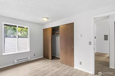4002 S 158th Street, Tukwila, WA 98188 - Photo 13
