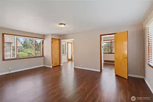 1311 Park Ave, Bremerton, WA 98337 - Photo 9