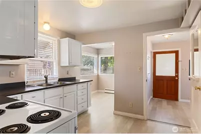 1311 Park Avenue, Bremerton, WA 98337 - Photo 13