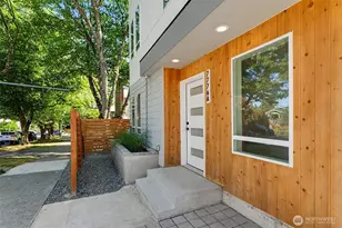 7776 Highland Park Wy SW, Seattle, WA 98106 - Photo 3