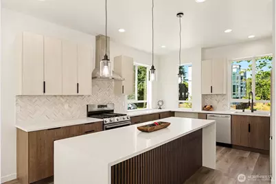 7776 Highland Park Way SW #A, Seattle, WA 98106 - Photo 9