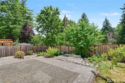 24305 SE 42nd Place, Sammamish, WA 98029 - Photo 27