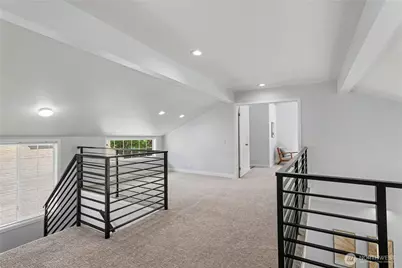 24305 SE 42nd Place, Sammamish, WA 98029 - Photo 15
