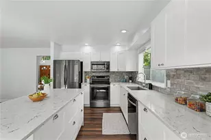 24305 SE 42nd Pl, Sammamish, WA 98029 - Photo 7