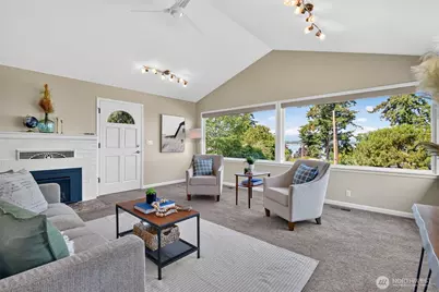 306 Spyglass Drive, Freeland, WA 98249 - Photo 7