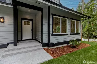 21649 Clear Lake Boulevard SE, Yelm, WA 98597 - Photo 3