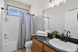 2746 Taylor Rd, Oak Harbor, WA 98277 - Photo 23