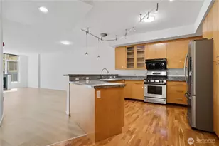 1188 106th Ave NE, Bellevue, WA 98004 - Photo 7