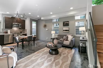 310 21st Avenue #A, Seattle, WA 98122 - Photo 9
