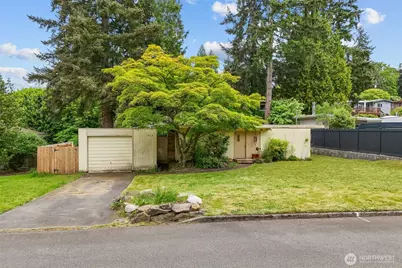 1212 146th Avenue SE, Bellevue, WA 98007 - Photo 1