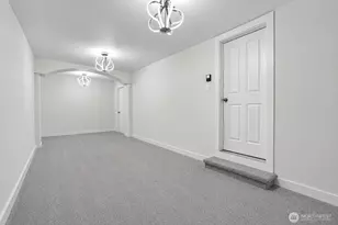 6916 50th St W, University Place, WA 98467 - Photo 13