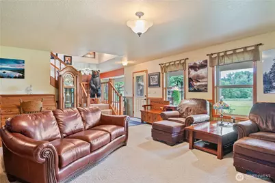 241 Growlers Gulch Road, Castle Rock, WA 98611 - Photo 5