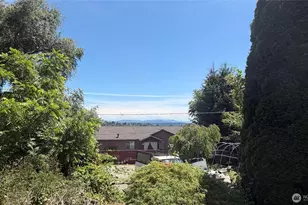 3331 A S Morgan St, Seattle, WA 98118 - Photo 5