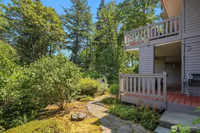 7066 92nd Avenue SE, Mercer Island, WA 98040 - Photo 37