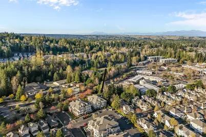 560 225th Lane NE #B202, Sammamish, WA 98074 - Photo 27